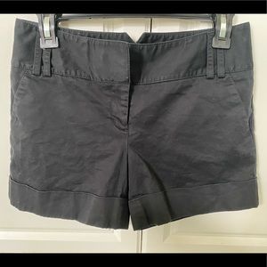 PRACTICALLY BRAND NEW - EXPRESS BLACK SHORTS 🖤